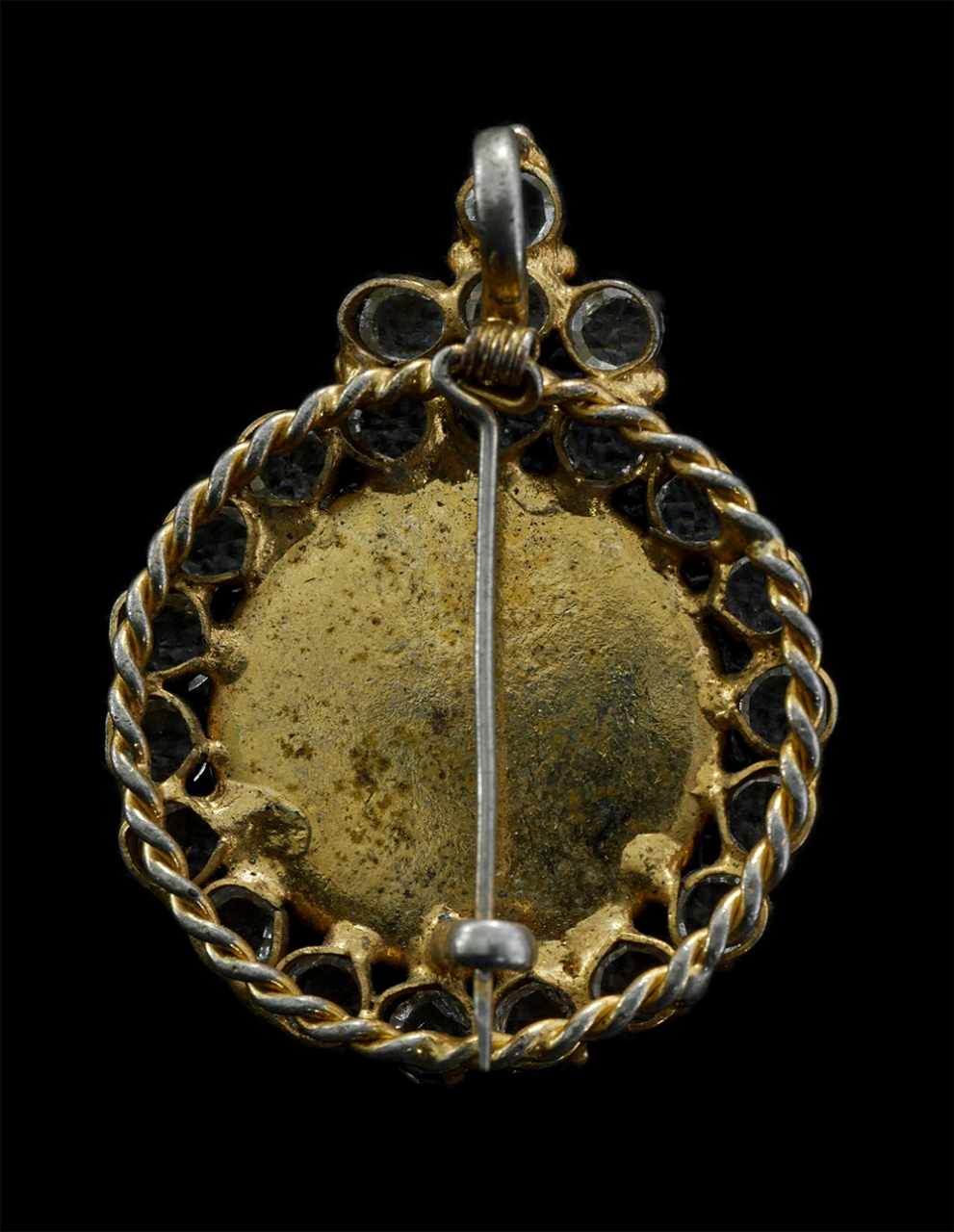 12May24 (90)p.jpg - ล็อกเก็ต เข้มกลัด ล้อมเพชร หลวงพ่อสมจิตต์(พระครูสุจิตวรคุณ) วัดหนองกระทุ่ม อ.ปากท่อ จ.ราชบุรี พระเก่าสวย สภาพดี น่าเก็บสะสมบูชา | https://kamulet.in.th